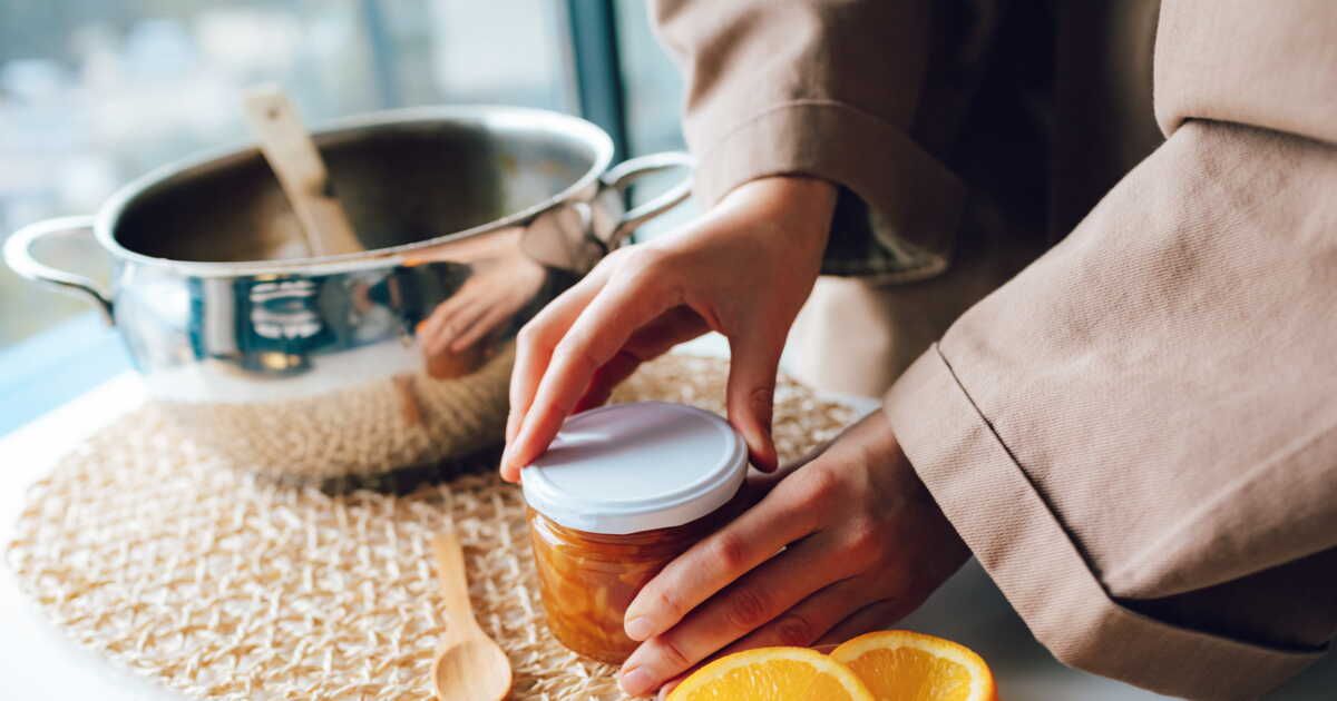 Dites adieu aux bocaux récalcitrants : 4 astuces incontournables