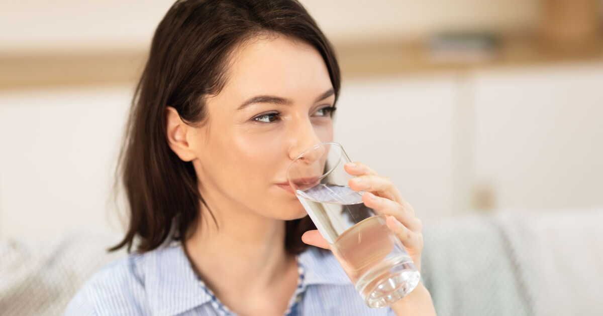Attention à l'hydratation : les dangers cachés d'une surconsommation d'eau