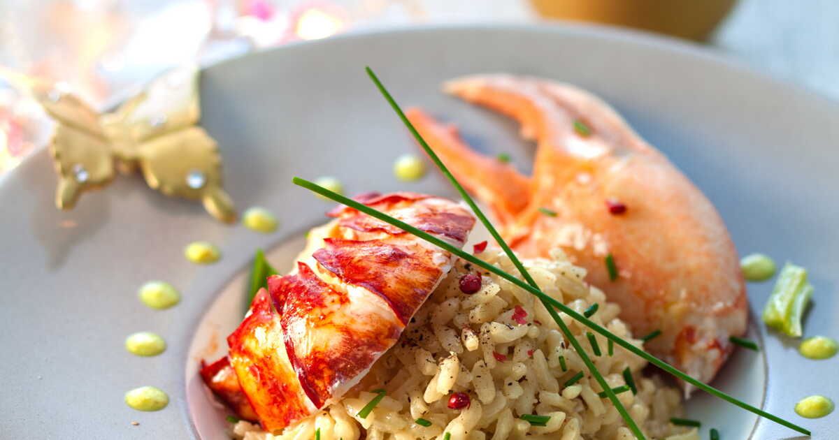 Les délices de Noël : 100 recettes pour émerveiller vos convives