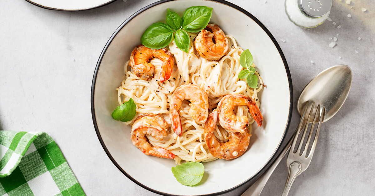 Des spaghettis aux crevettes express pour un dîner réussi