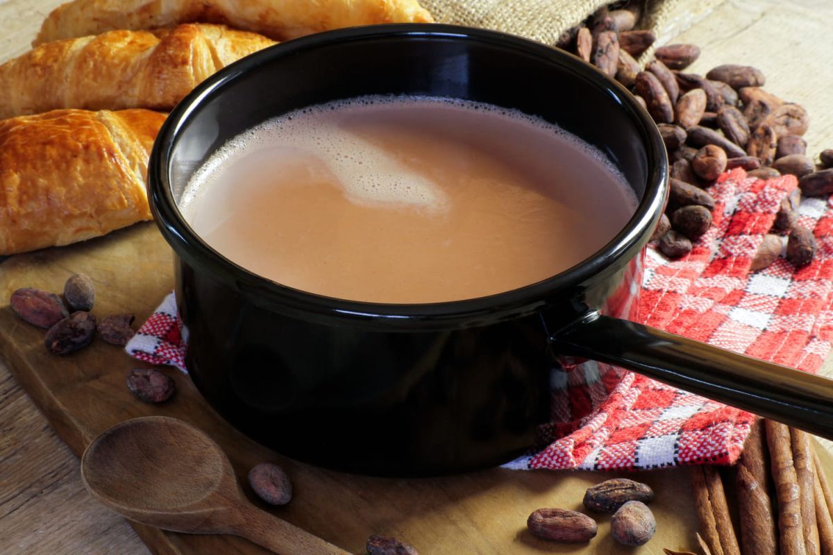 Le chocolat chaud à l'ancienne : un délice réconfortant à redécouvrir
