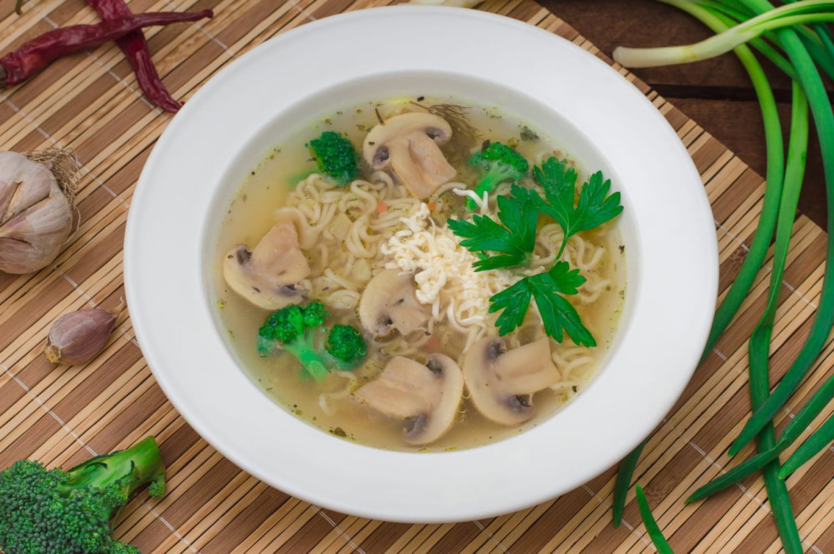 la recette réconfortante de la soupe aux champignons de laurent mariotte