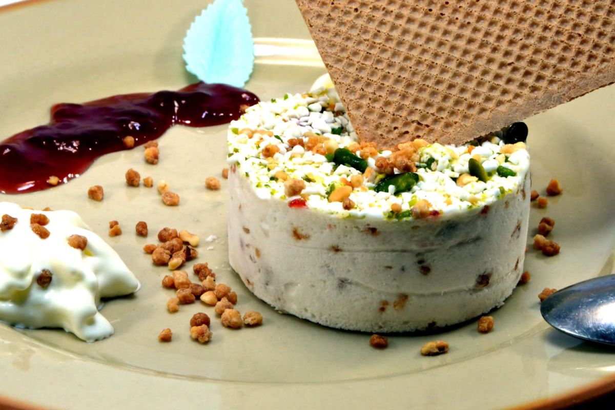 Un nougat glacé maison qui va vous ravir : découvrez la recette du chef