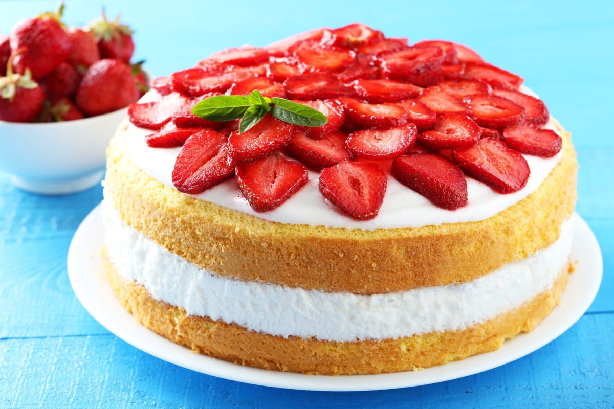 Un fraisier simple pour les novices : la recette qui va vous séduire
