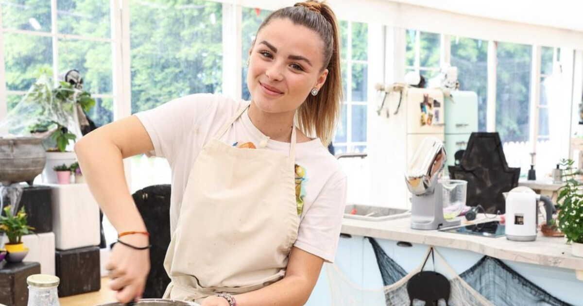 Manon triomphe au Meilleur Pâtissier : découvrez sa recette d'entremet fraise-citron