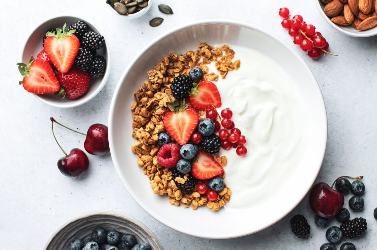 Un yaourt au petit-déjeuner pour mieux gérer les festins à venir