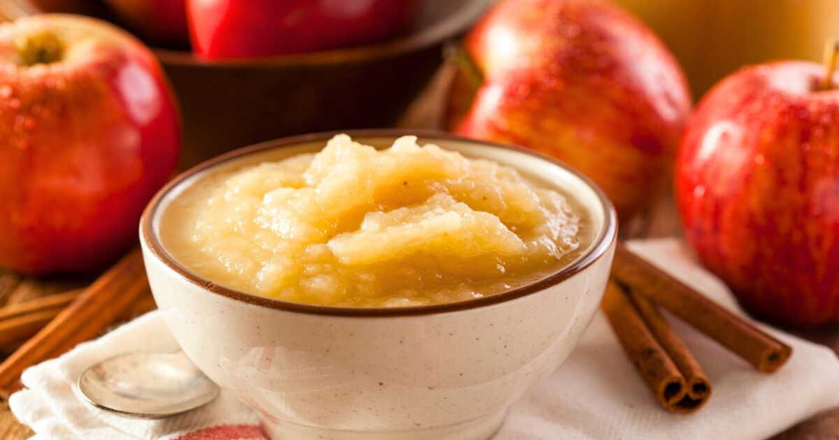 Découvrez la recette incontournable de la compote de pommes maison
