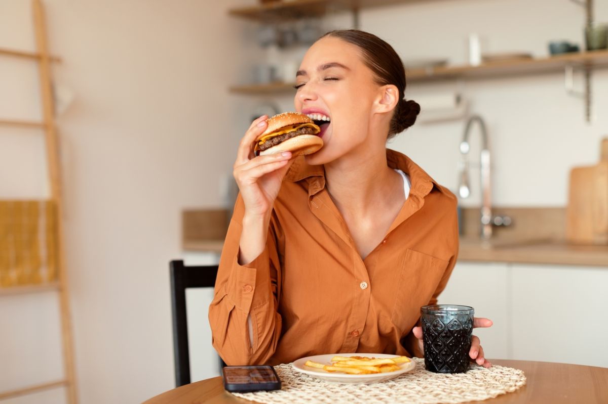 Quatre fast-foods pointés du doigt pour leurs ingrédients controversés