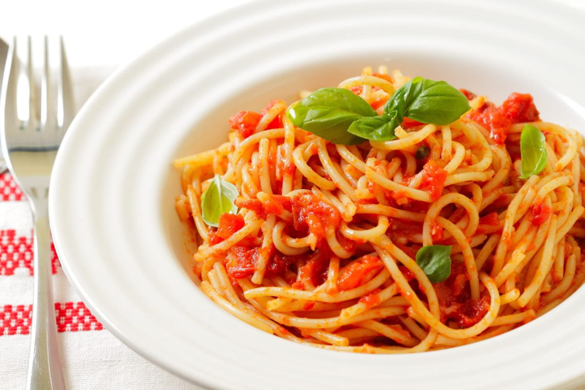 Spaghettis à la sauce tomate : la technique secrète qui va vous étonner