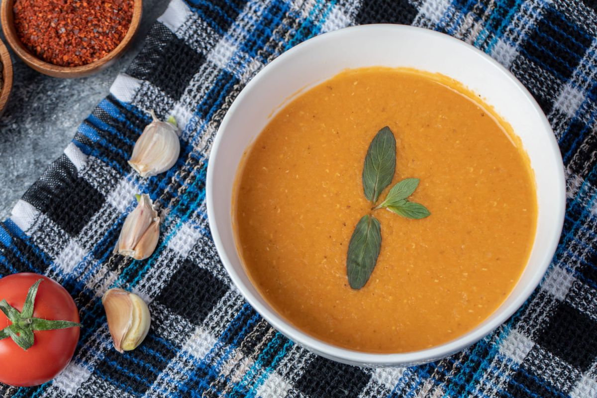 Au frigo ou au congélateur, combien de temps peut-on conserver une soupe maison ?