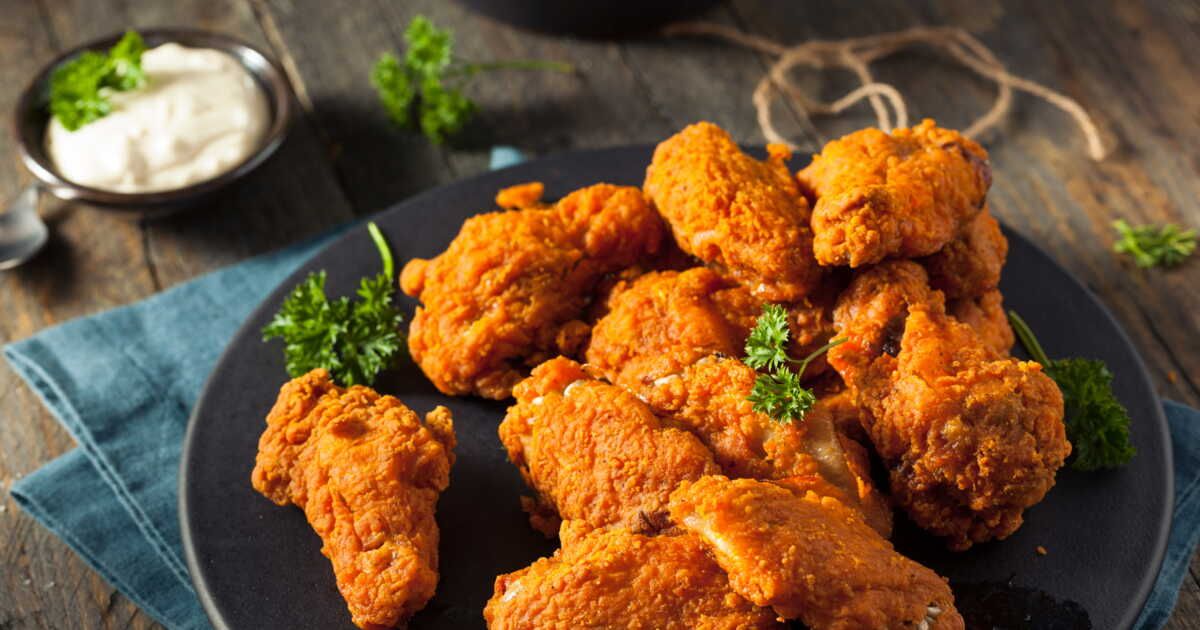 Découvrez la recette secrète du poulet frit façon KFC qui enflamme TikTok