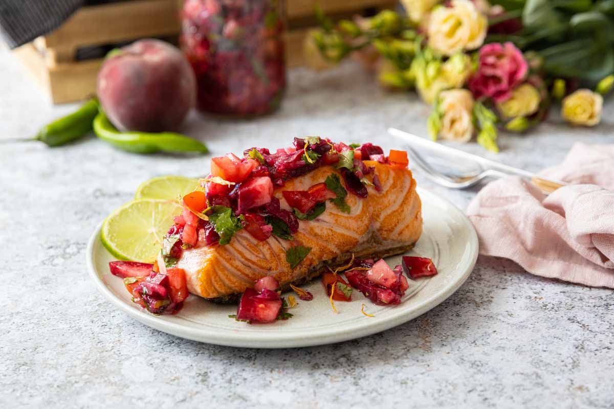 Saumon grillé & salsa de Pêche de Vigne