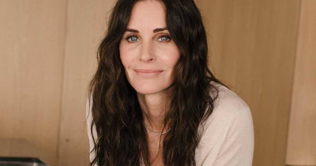 courteney cox dévoile sa recette de maxi-cookies irrésistibles