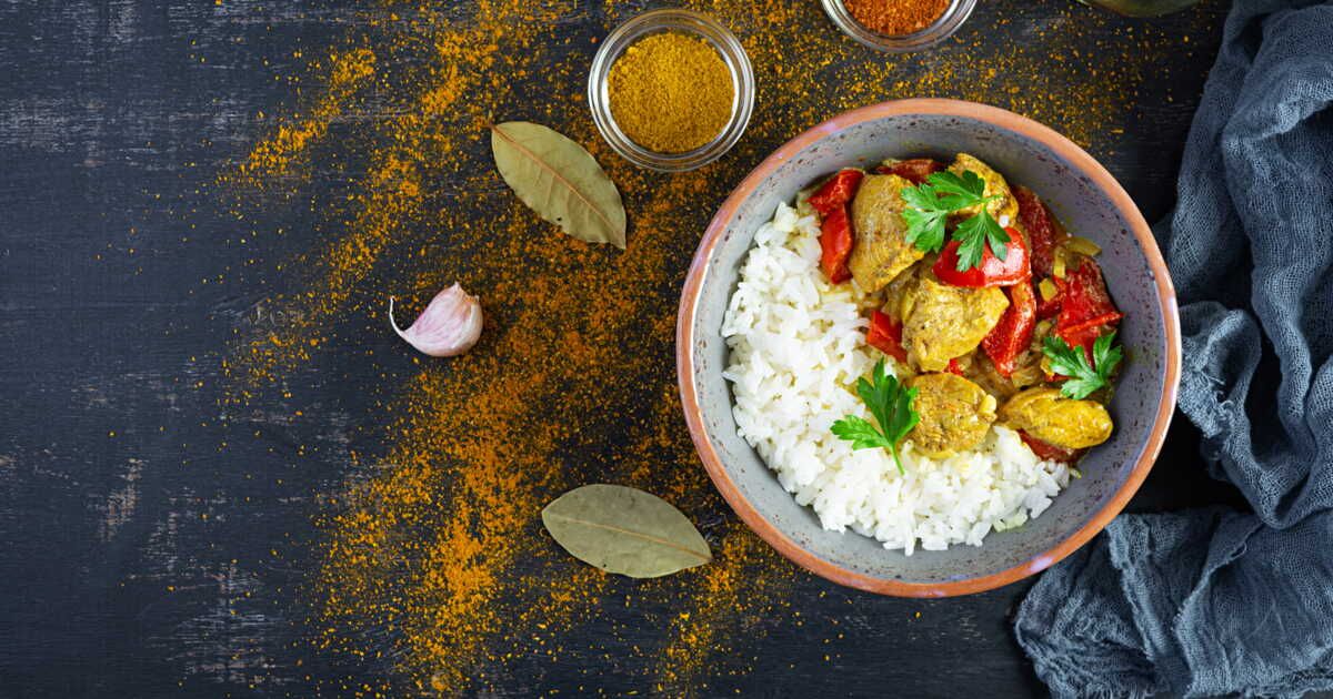 Transformez vos restes de Noël en un curry de dinde gourmet