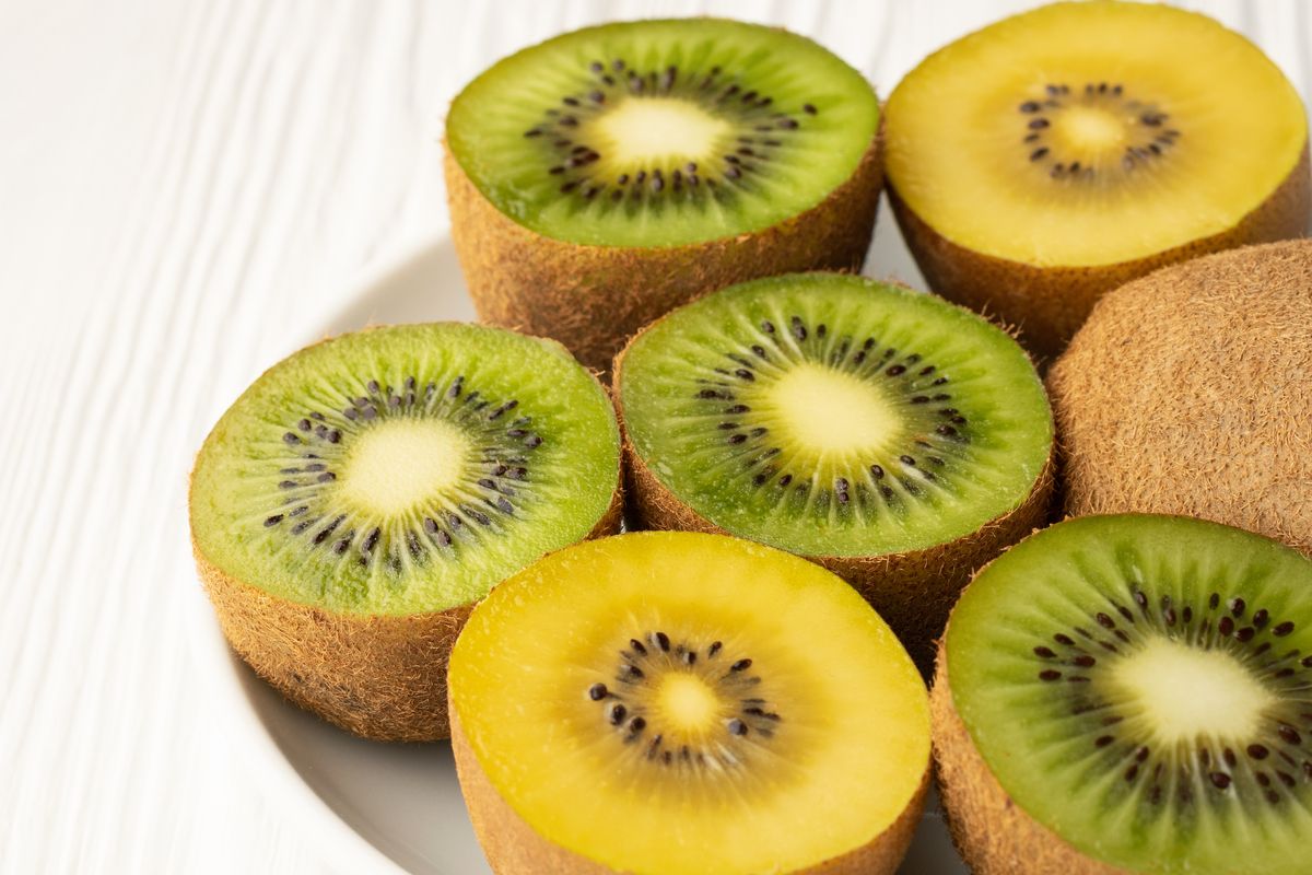 Un super-aliment caché : la peau de kiwi, bonne pour la santé ?